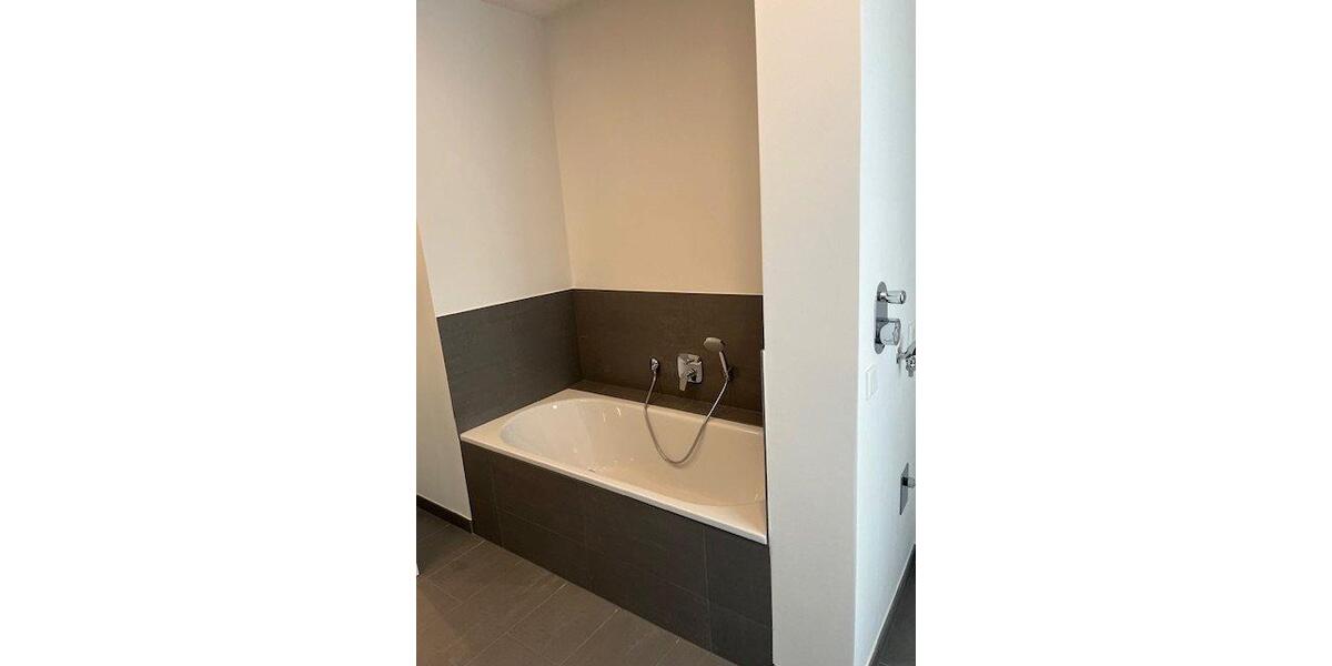 Erdgeschoßwohnung Hamburg Winterhude - 2 Zimmer, 63 m&sup2;, 1.890&euro; | Angebot:26379861