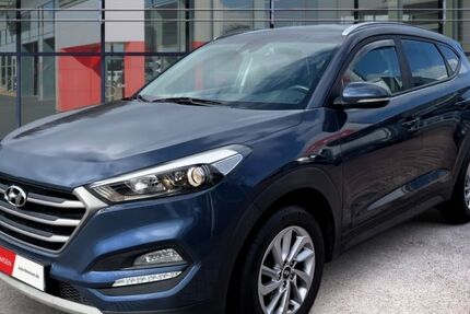 Hyundai TUCSON 89.141 km 15.985 &euro; Halstenbek 25469