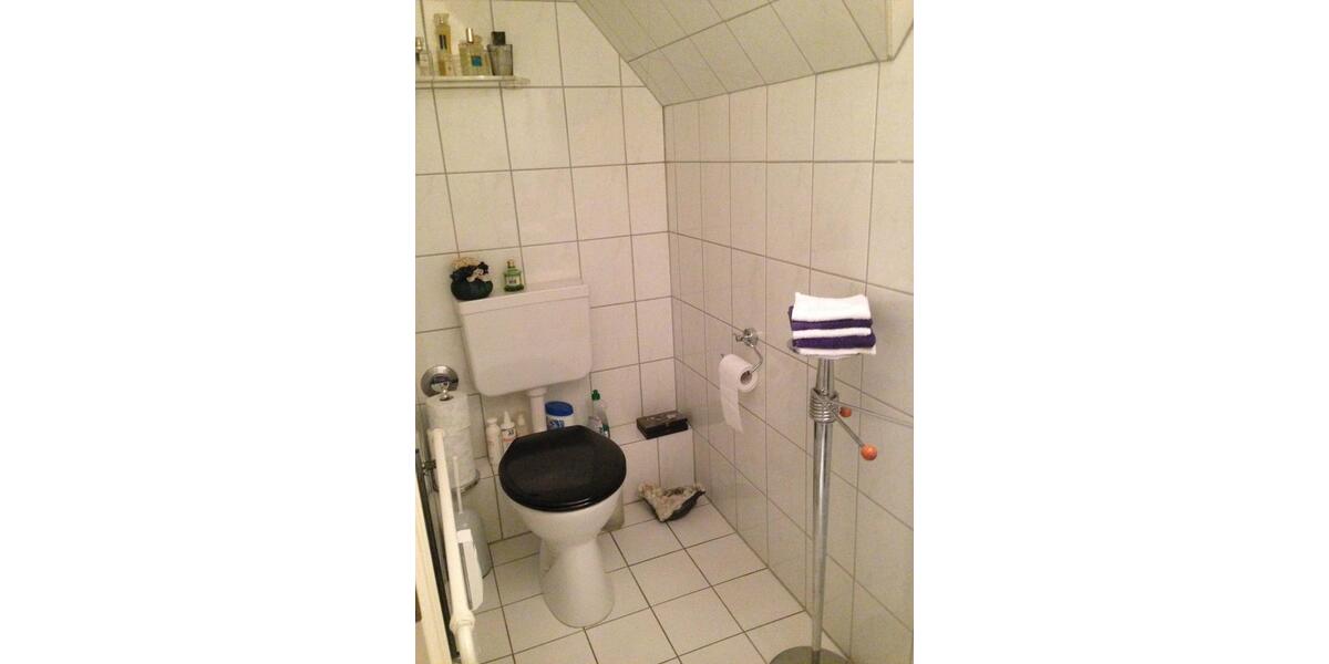 Dachgeschoßwohnung Bendestorf - 3 Zimmer, 125 m&sup2;, 399.000&euro; | Angebot:25899986