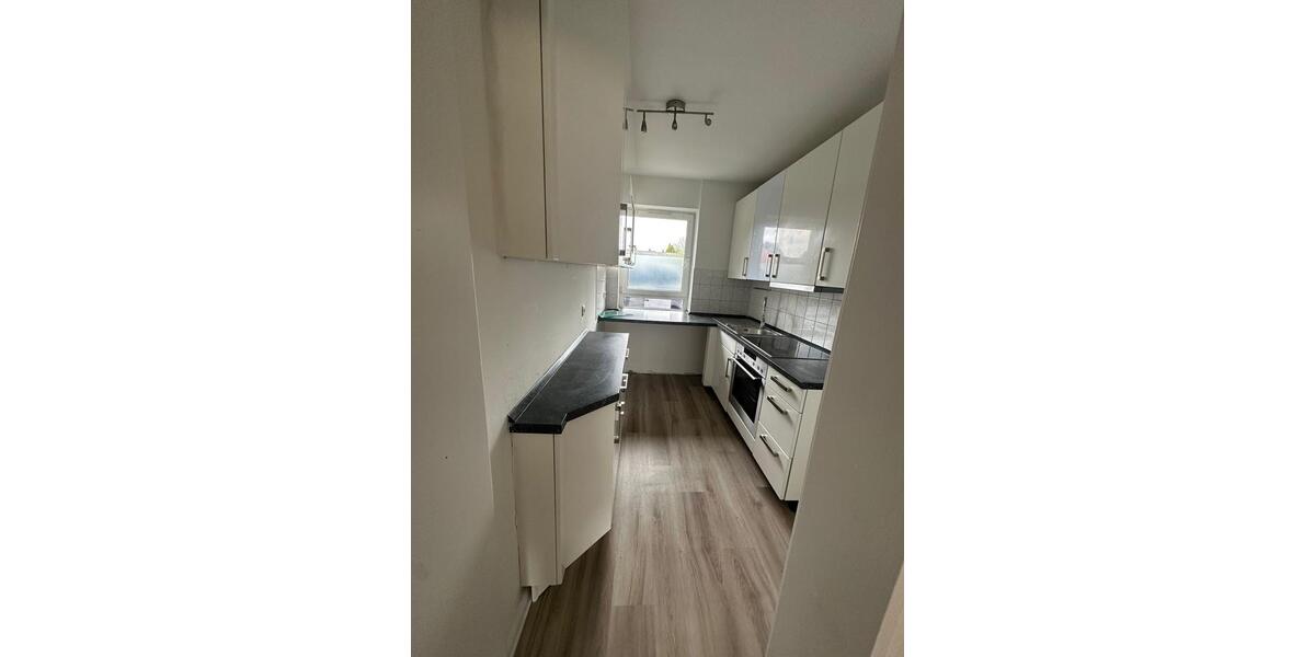 Erdgeschoßwohnung Henstedt-Ulzburg Ulzburg - 3 Zimmer, 67 m&sup2;, 180.000&euro; | Angebot:26338483