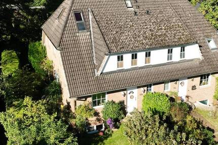 Komfort Doppelhaushälfte in Bestlage von Hamburg-Ohlstedt und courtagefrei ! 4 zimmer