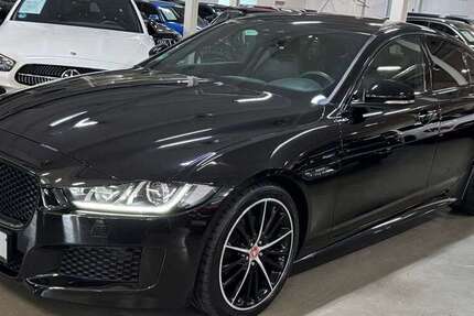 Jaguar XE 105.015 km 19.900 € Hamburg 20537