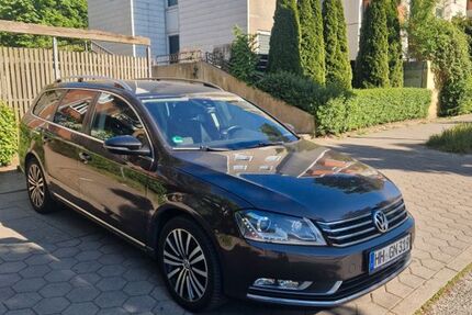 VW Passat 253.000 km 7.899 € Hamburg 22115