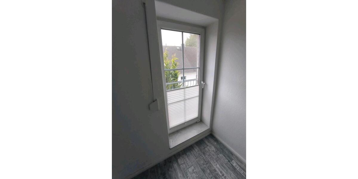 Dachgeschoßwohnung Kisdorf - 4 Zimmer, 85 m&sup2;, 1.400&euro; | Angebot:26374309