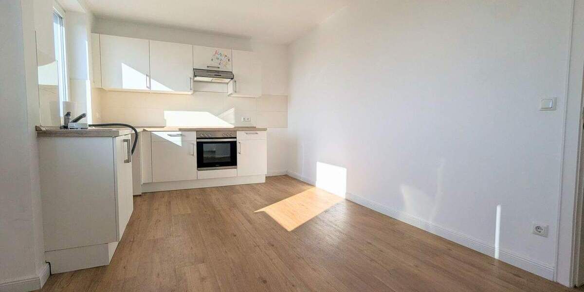 Etagenwohnung Quickborn - 3 Zimmer, 96 m&sup2;, 915&euro; | Angebot:25674364