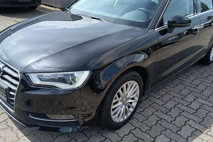 Audi A3 93.800 km 12.885 &euro; Pinneberg 25421