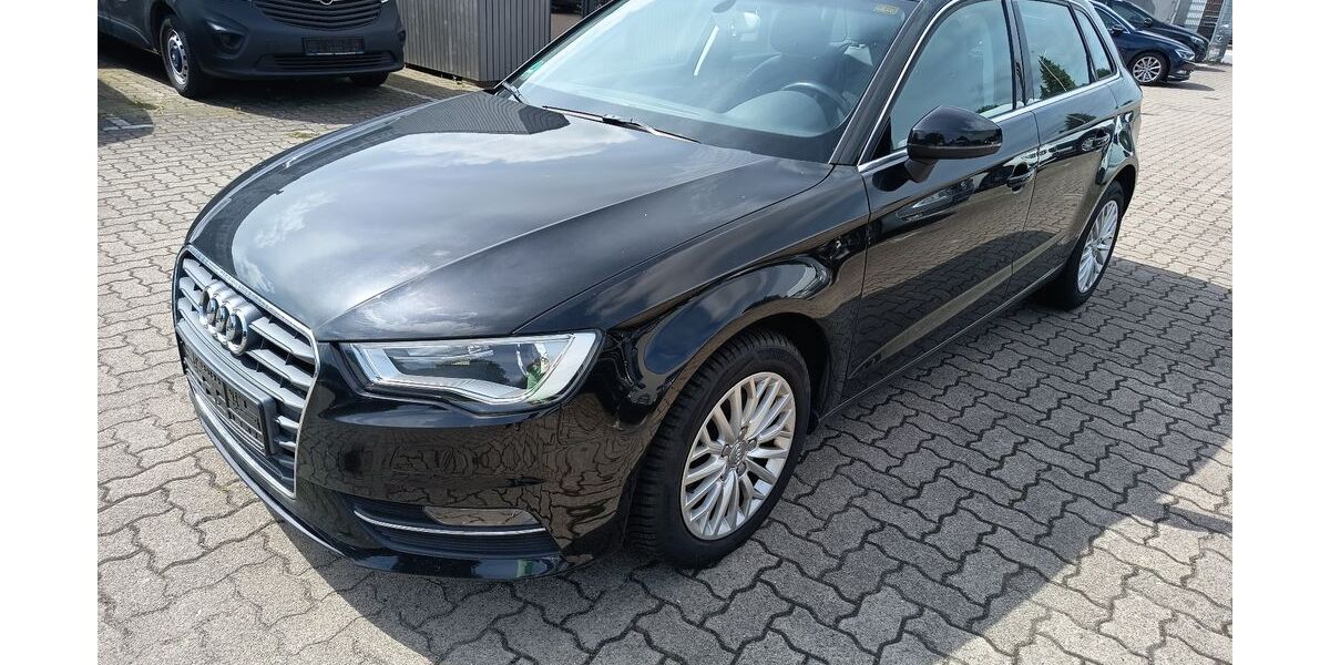 Audi A3 93.800 km 12.885 &euro; Pinneberg 25421