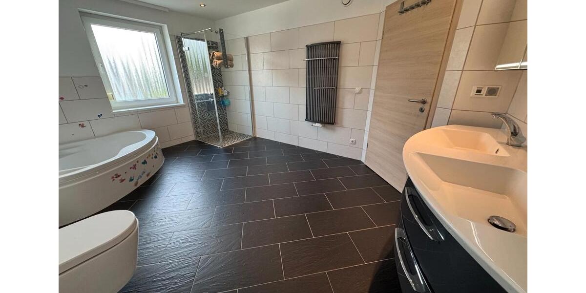 Einfamilienhaus Hamburg Lohbrügge - 4.5 Zimmer, 140 m&sup2;, 840.000&euro; | Angebot:27067467