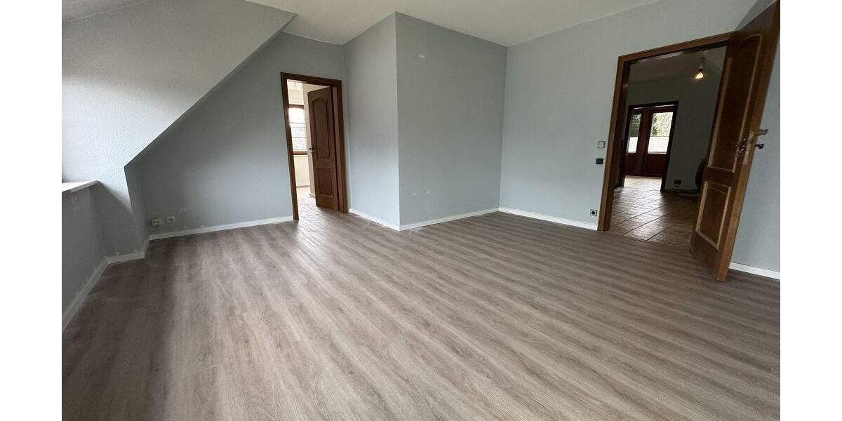 Etagenwohnung Hamburg Neugraben-Fischbek - 3 Zimmer, 124 m&sup2;, 1.116&euro; | Angebot:25317483