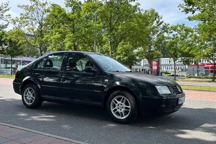 VW Bora 79.820 km 1.900 &euro; Hamburg 22559
