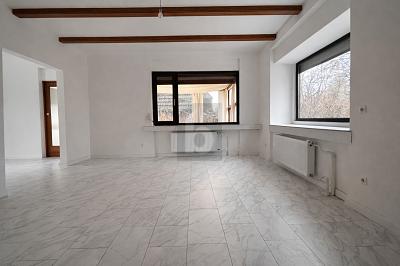 ANKOMMEN UND WOHLFÜHLEN - CHARMANT WOHNEN - Einfamilienhaus Hamburg Wandsbek | Angebot:26237521