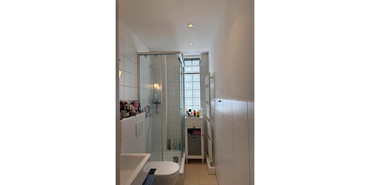Etagenwohnung Hamburg Altona - 2.5 Zimmer, 63 m&sup2;, 1.300&euro; | Angebot:26355494