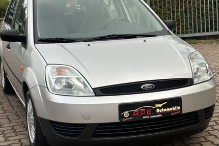 Ford Fiesta 38.000 km 2.900 € Norderstedt 22848