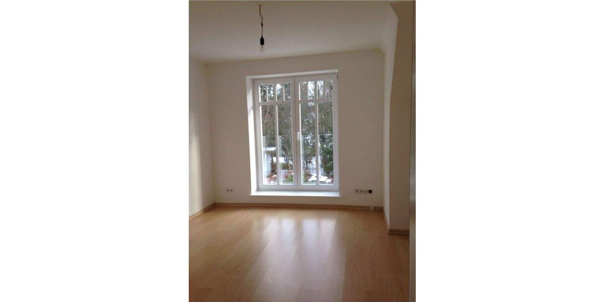 Doppelhaushälfte Hamburg Iserbrook - 5 Zimmer, 151 m&sup2;, 3.100&euro; | Angebot:25654299