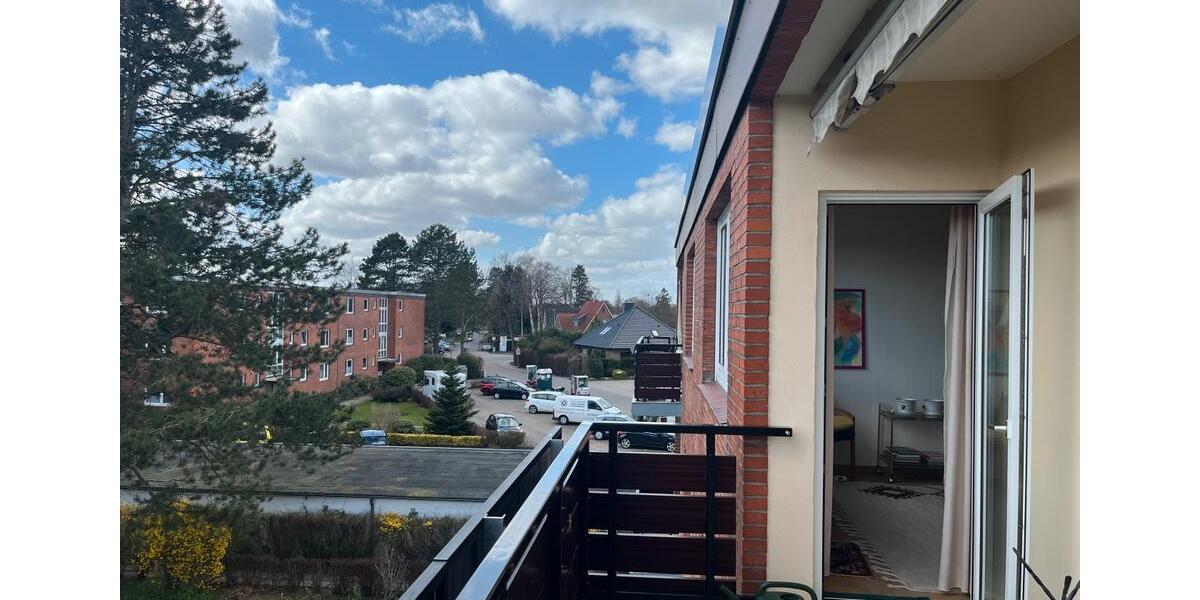 Dachgeschoßwohnung Halstenbek - 4 Zimmer, 93 m&sup2;, 270.000&euro; | Angebot:26517560