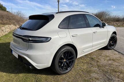 Porsche Macan 29.989 km 77.700 &euro; Hamburg 22559