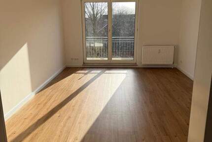 Wohnung Ahrensburg - 4 Zimmer, 80 m&sup2;, 963&euro; | Angebot:25287986