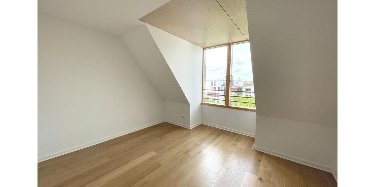 Einfamilienhaus Hamburg Harvestehude - 5 Zimmer, 197 m&sup2;, 3.999&euro; | Angebot:26300173