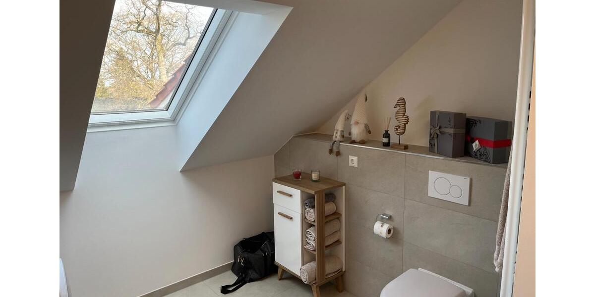 Dachgeschoßwohnung Seevetal Holtorfsloh - 2 Zimmer, 82 m&sup2;, 1.270&euro; | Angebot:26322892