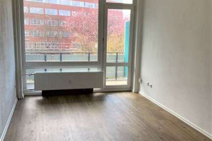 Wohnung Hamburg Barmbek-Nord - 1 Zimmer, 24 m&sup2;, 359&euro; | Angebot:27320236