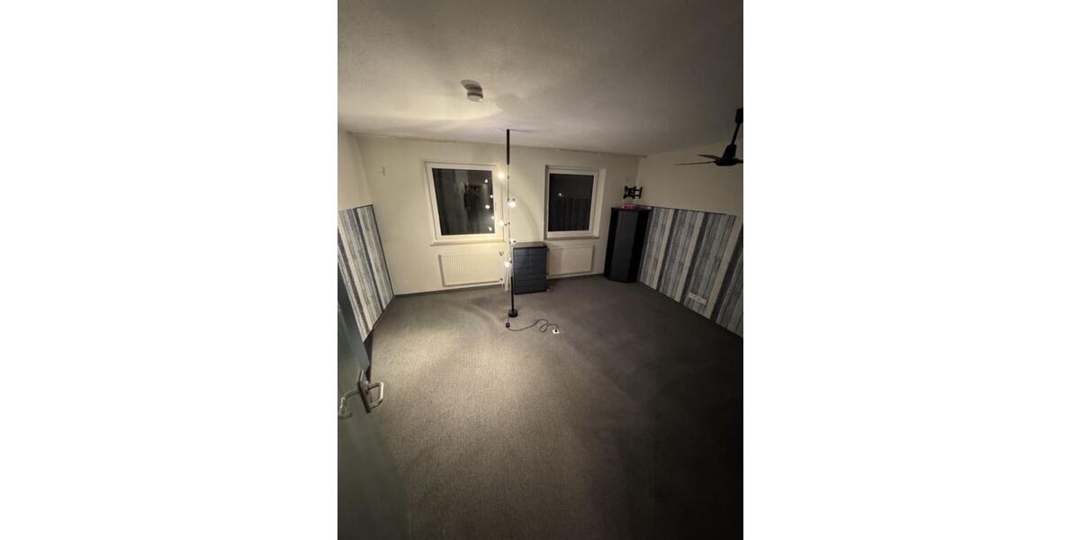 Gut gelegenes Reihenhaus in Ahrensburg zu vermieten 5 zimmer