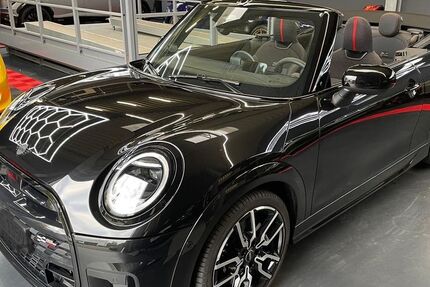 Mini Cooper S Cabrio 4.004 km 38.990 € Hamburg 21029