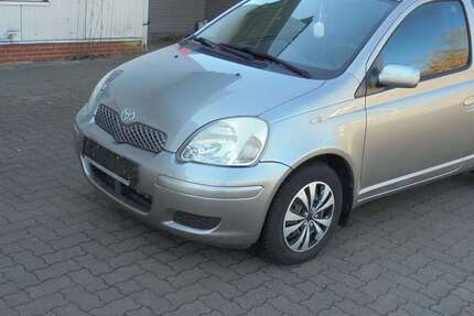 Toyota Yaris 148.000 km 1.699 € Seevetal 21218
