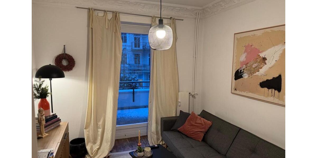 2 Zi, ETW in Eimsbüttel, knapp 50qm, 1.OG mit Balkon 2 zimmer