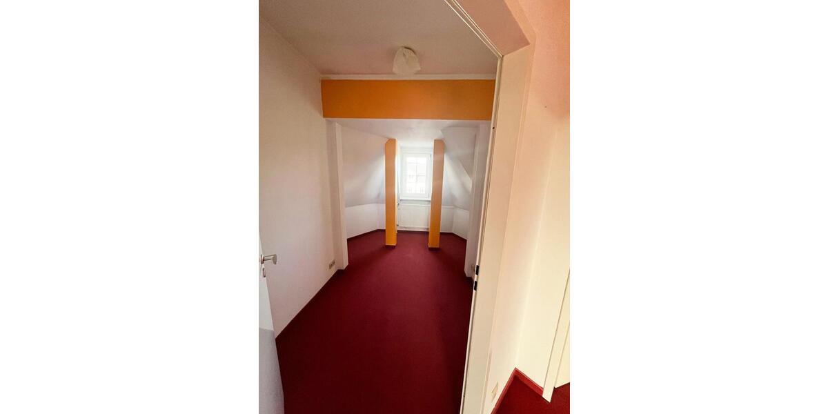 Dachgeschoßwohnung Hamburg Eppendorf - 3.5 Zimmer, 97 m&sup2;, 850.000&euro; | Angebot:26577648