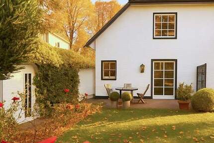 Ihr neuer Familiensitz: Doppelhaushälfte mit schönem Garten in Hamburg Wellingsbüttel 4 zimmer