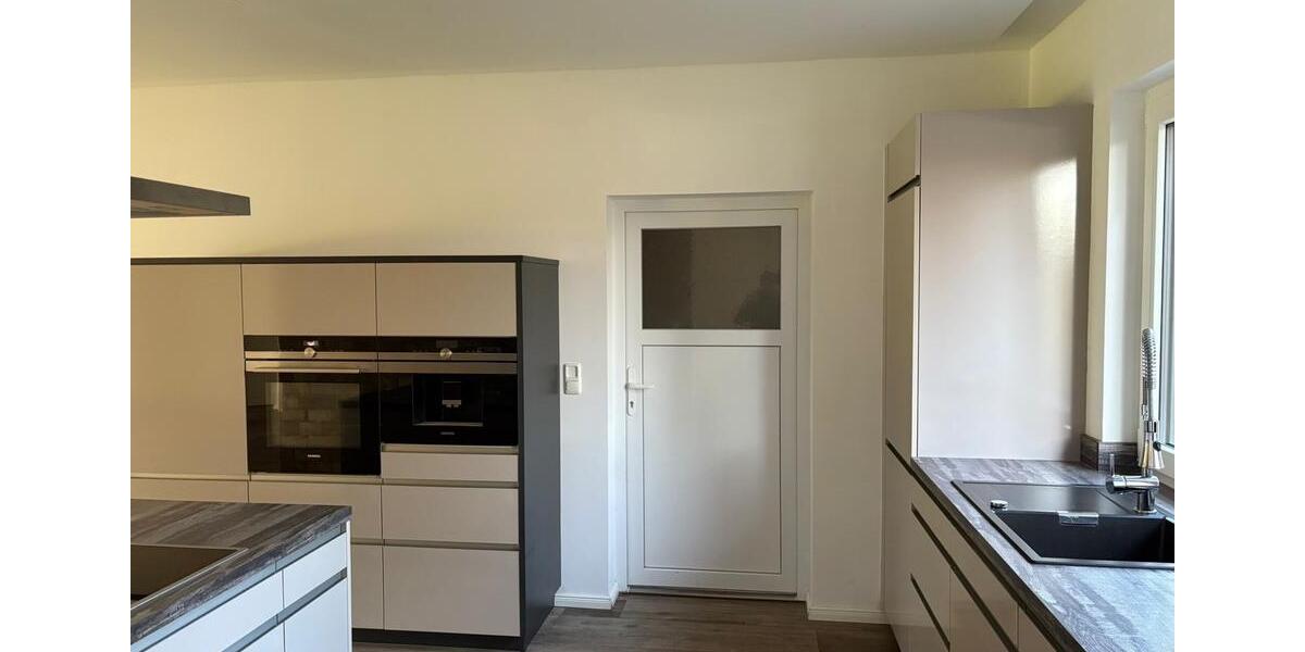 Mehrfamilienhaus, Wohnhaus Bargteheide - 7 Zimmer, 268 m&sup2;, 749.000&euro; | Angebot:26134549