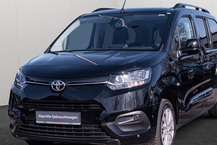 Toyota Proace City 80.767 km 25.990 &euro; Hamburg 22529
