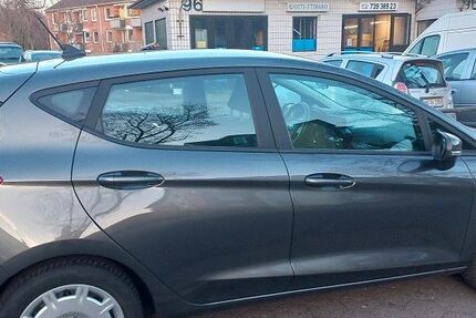 Ford Fiesta 114.531 km 9.000 &euro; Hamburg 21031