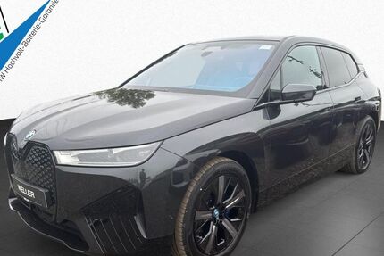 BMW iX 38.301 km 54.444 € Hamburg 21073