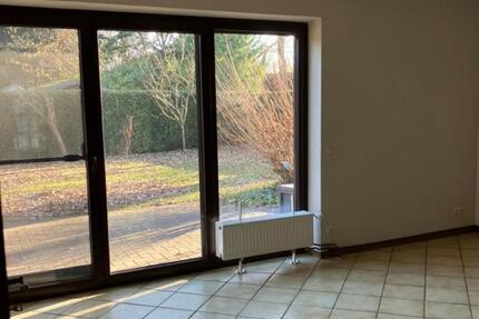 Haus Pinneberg - 9 Zimmer, 132 m&sup2;, 1.750&euro; | Angebot:25538749