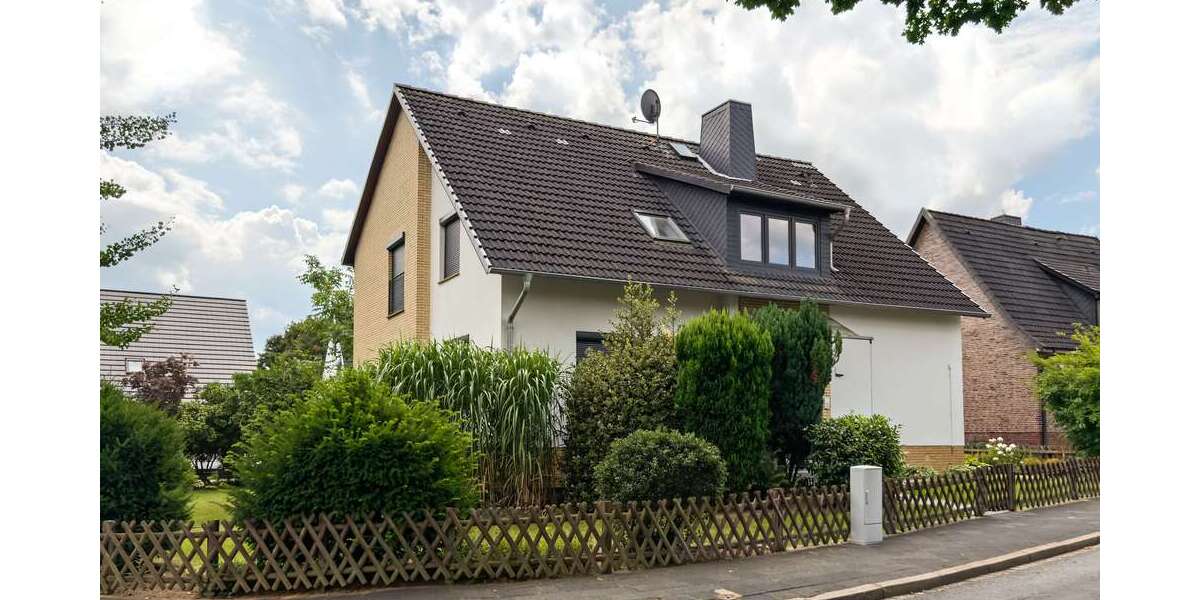 Einfamilienhaus Reinbek - 6 Zimmer, 194 m&sup2;, 659.000&euro; | Angebot:27351659