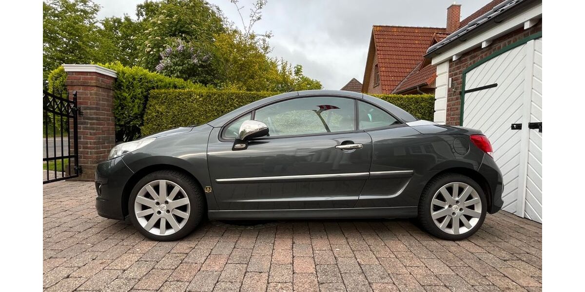 Peugeot 207 105.800 km 5.499 &euro; Hamburg 22299