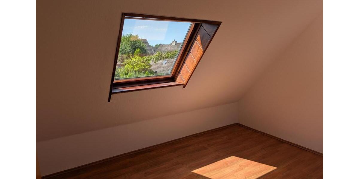 Einfamilienhaus Seevetal Hagolt - 10 Zimmer, 188 m&sup2;, 598.000&euro; | Angebot:27117745