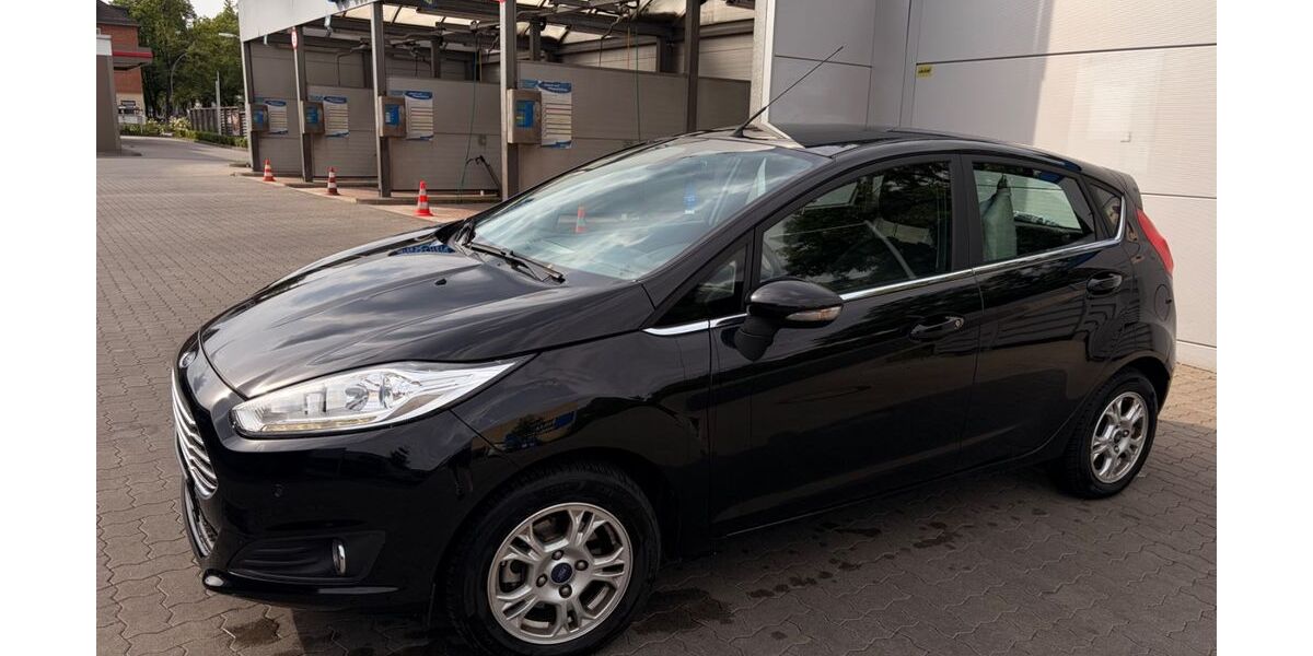 Ford Fiesta 142.000 km 5.000 &euro; Hamburg 22303