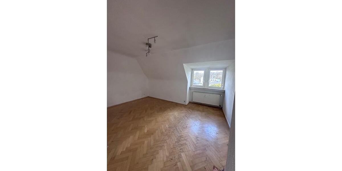 Dachgeschoßwohnung Stapelfeld - 3 Zimmer, 84 m&sup2;, 318.000&euro; | Angebot:26633505
