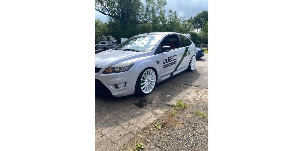 Ford Focus 199.000 km 6.699 &euro; Hoisdorf 22995