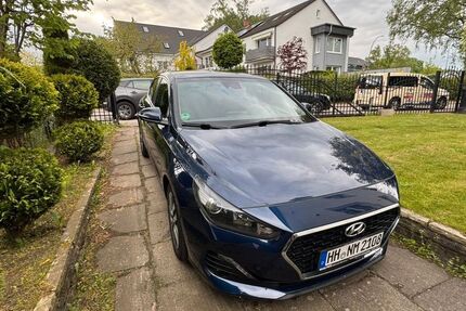 Hyundai i30 103.270 km 12.000 &euro; Hamburg 22143