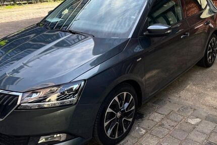 Skoda Fabia 38.000 km 15.500 &euro; Hamburg 20357