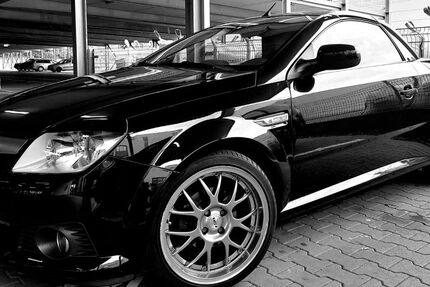 Opel Tigra 204.000 km 1.665 € Hamburg 22147