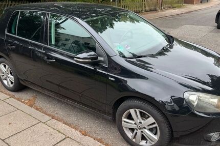 VW Golf 132.523 km 4.500 &euro; Hamburg 22049