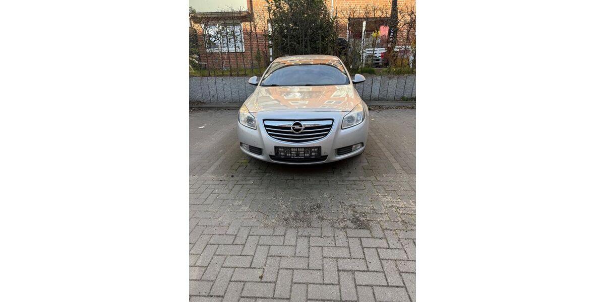 Opel Insignia 190.206 km 2.850 &euro; Hamburg 22083