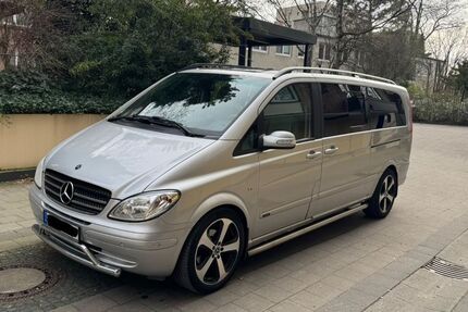 Mercedes-Benz Viano 281.300 km 10.800 &euro; Hamburg 22081