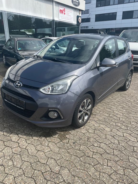 i10