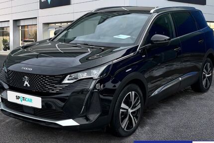 Peugeot 5008 17.795 km 27.990 &euro; Hamburg 22529