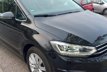 VW Touran 185.265 km 14.900 &euro; Hamburg 21031